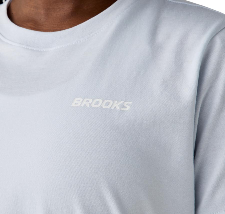 Brooks Graphic Short Sleeve Kadın T-Shirt Mavi Brooks Graphic Short Sleeve Kadın T-Shirt Mavi