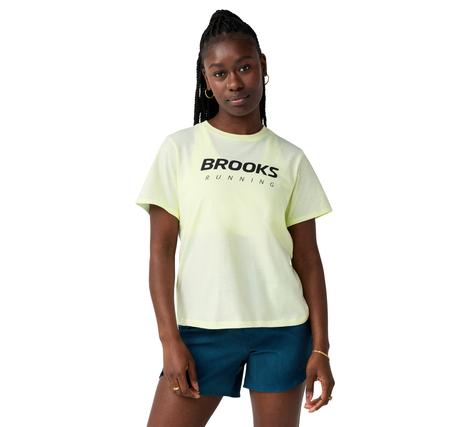 Brooks Graphic Short Sleeve Kadın T-Shirt Brooks Graphic Short Sleeve Kadın T-Shirt