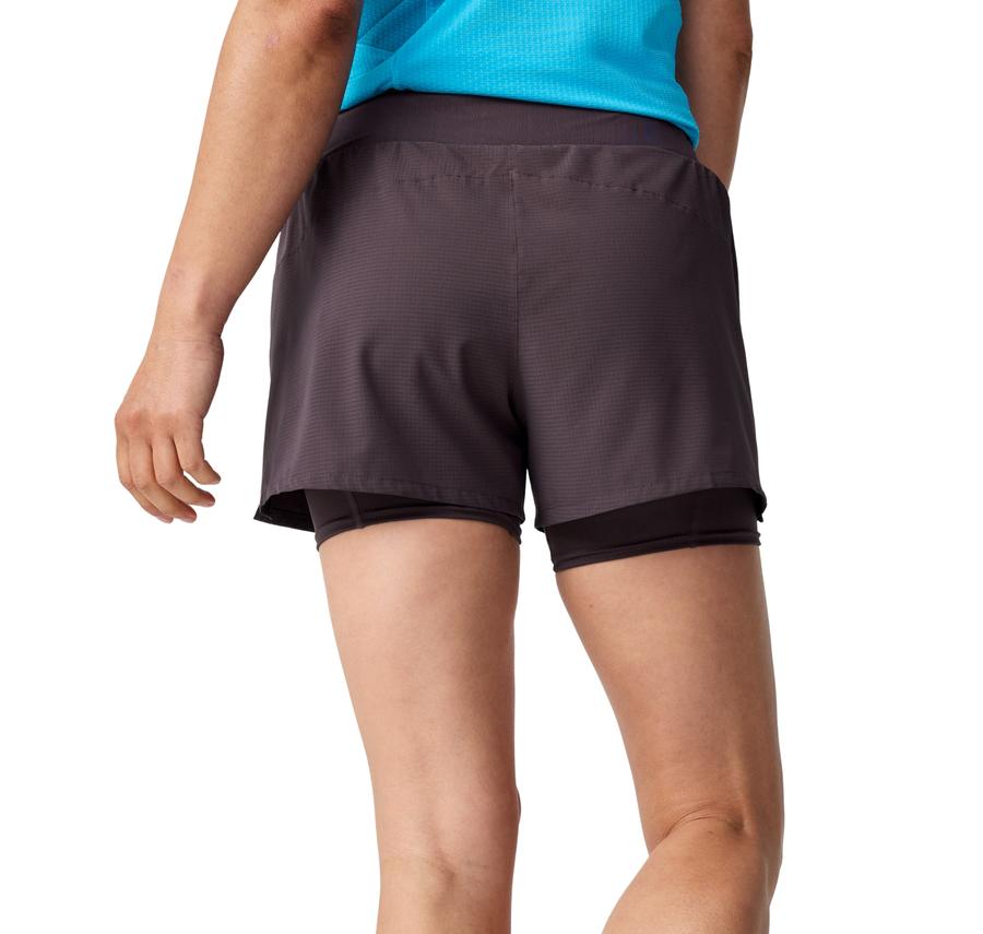 Brooks High Point 3 İnc 2-In-1 Short 2.0 Kadın Şort Ve Kapri Brooks High Point 3 İnc 2-In-1 Short 2.0 Kadın Şort Ve Kapri