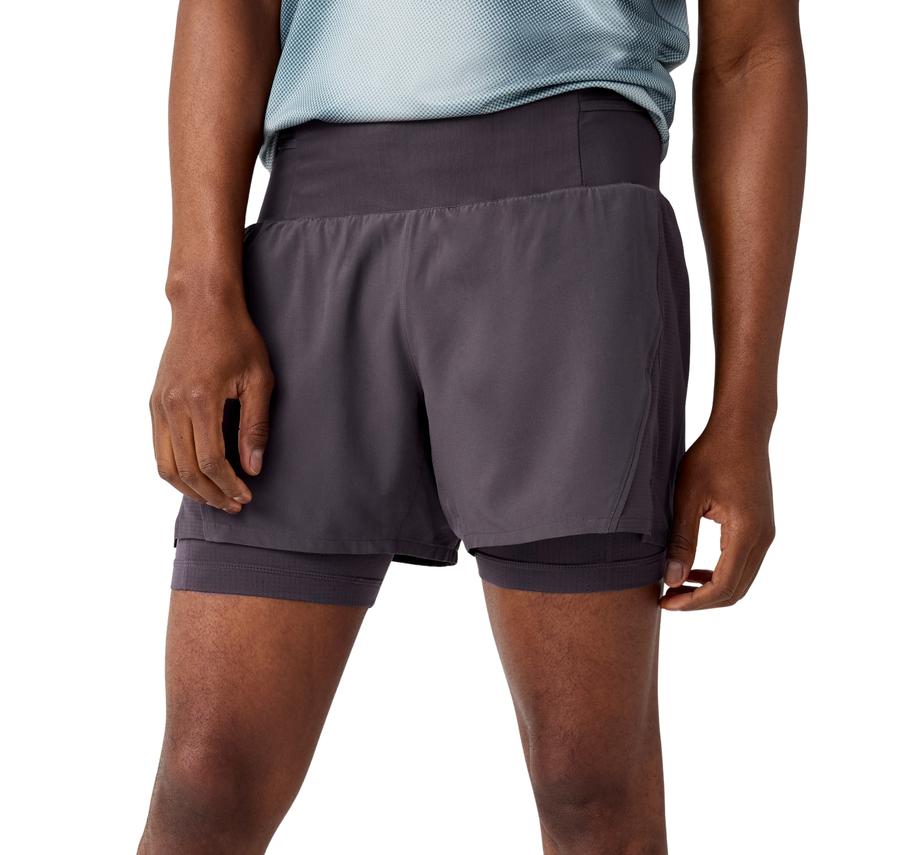 Brooks High Point 5 İnc 2-In-1 Short 2.0 Erkek Şort Ve Kapri Brooks High Point 5 İnc 2-In-1 Short 2.0 Erkek Şort Ve Kapri