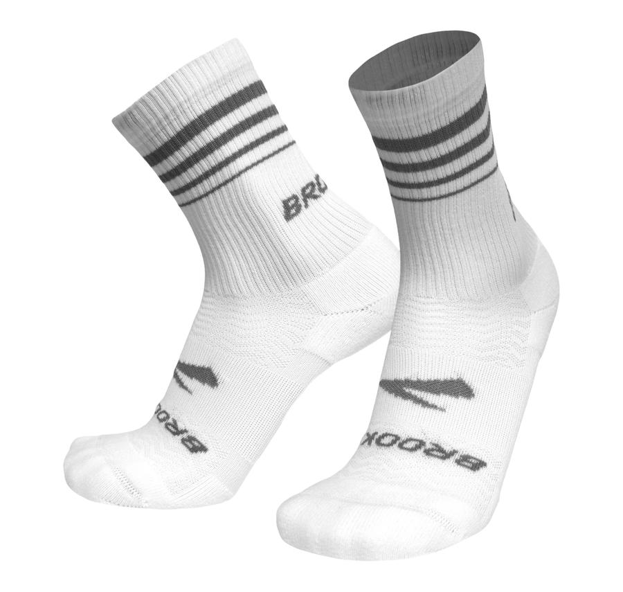 Brooks Run-In Crew 3-Pack Çorap Beyaz Brooks Run-In Crew 3-Pack Çorap Beyaz