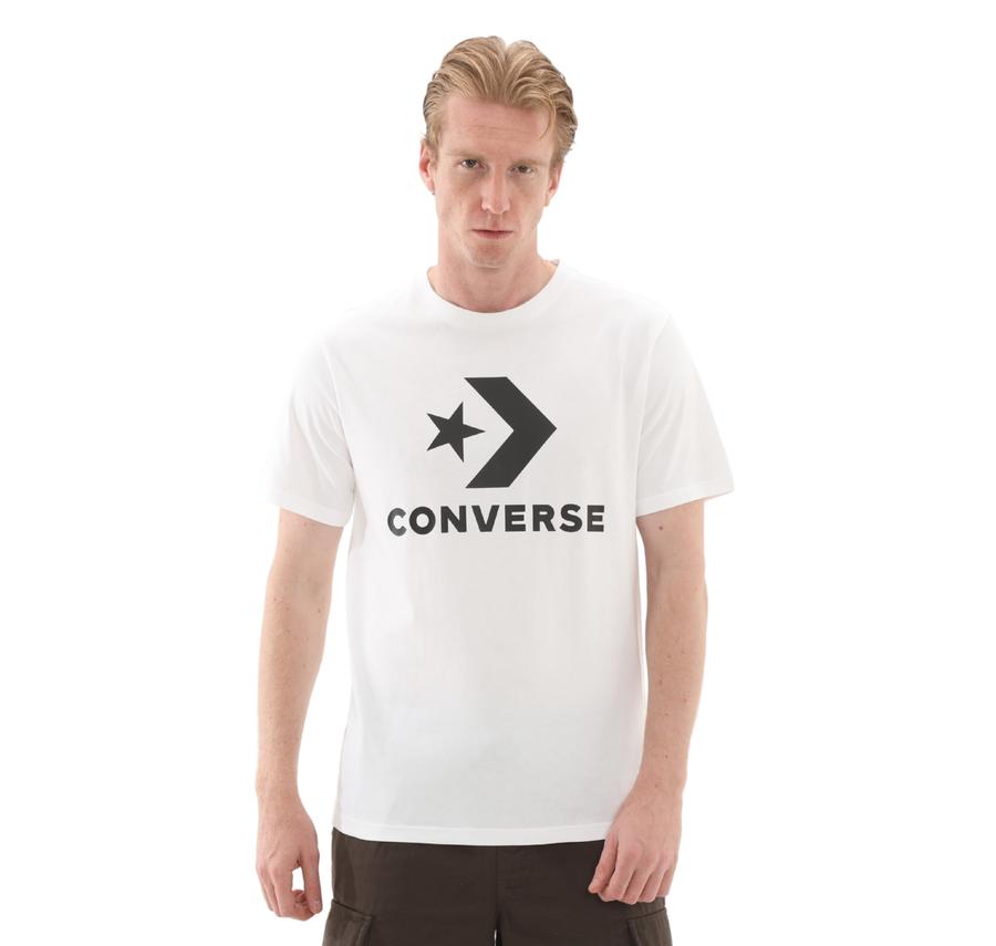 Converse Go-To Star Chevron Logo Standard-Fıt T-Shırt T-Shirt Beyaz Converse Go-To Star Chevron Logo Standard-Fıt T-Shırt T-Shirt Beyaz