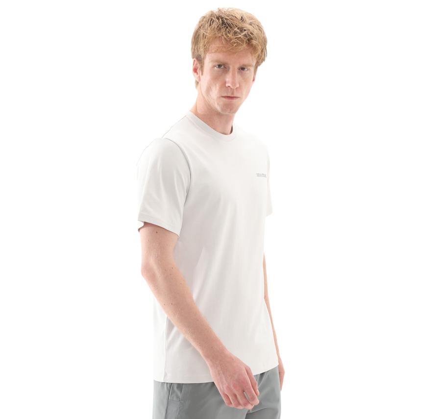 Converse Waves Loose-Fıt T-Shırt T-Shirt Beyaz Converse Waves Loose-Fıt T-Shırt T-Shirt Beyaz