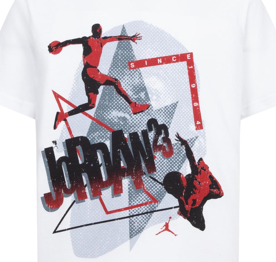 Jordan Jdb 3Peat Ss Tee Çocuk T-Shirt Beyaz Jordan Jdb 3Peat Ss Tee Çocuk T-Shirt Beyaz