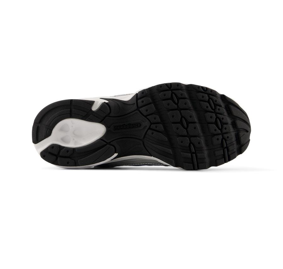 New Balance 530 Çocuk Spor Ayakkabı Gri New Balance 530 Çocuk Spor Ayakkabı Gri