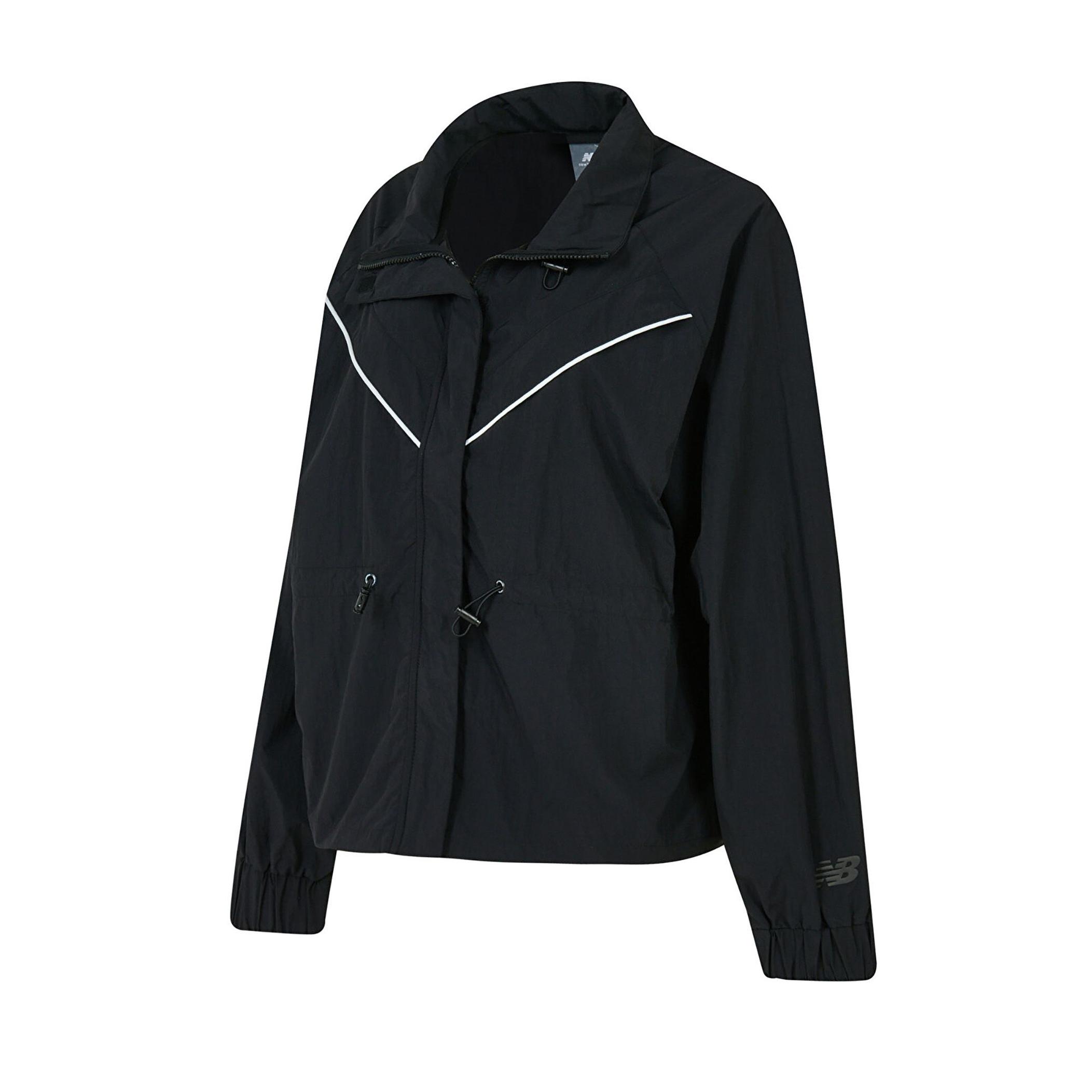 Женская куртка New Balance Wnj3604