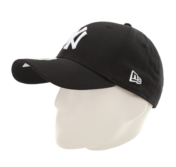 New Era 940 League Basıc New York Yankees Şapka Siyah New Era 940 League Basıc New York Yankees Şapka Siyah
