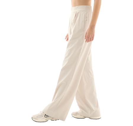 Nike 24.7 Perfectstretch Kadın Eşofman Altı Beyaz Nike 24.7 Perfectstretch Kadın Eşofman Altı Beyaz