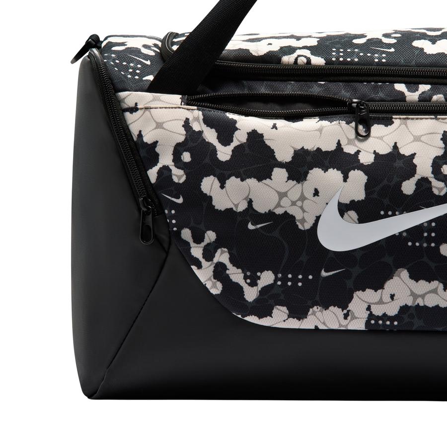 Nike Brasilia Spor Çantası Siyah Nike Brasilia Spor Çantası Siyah