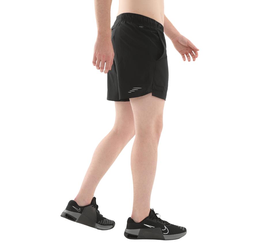 Nike Challenger Flash Erkek Şort Ve Kapri Siyah Nike Challenger Flash Erkek Şort Ve Kapri Siyah