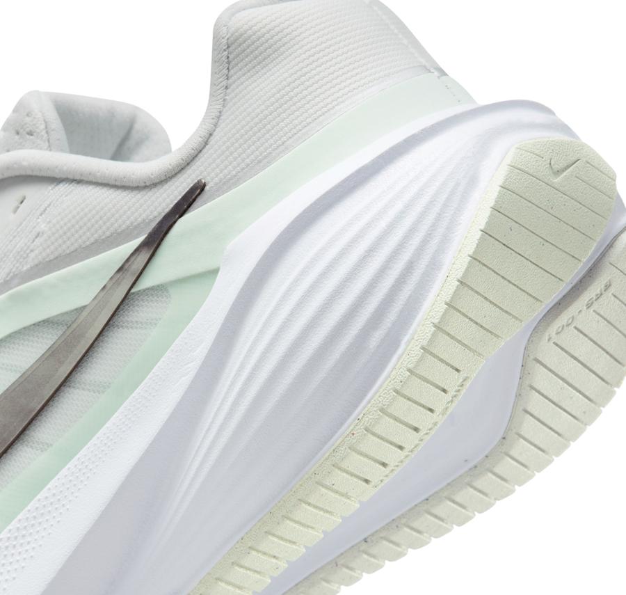 Nike Downshifter 14 Kadın Spor Ayakkabı Beyaz Nike Downshifter 14 Kadın Spor Ayakkabı Beyaz