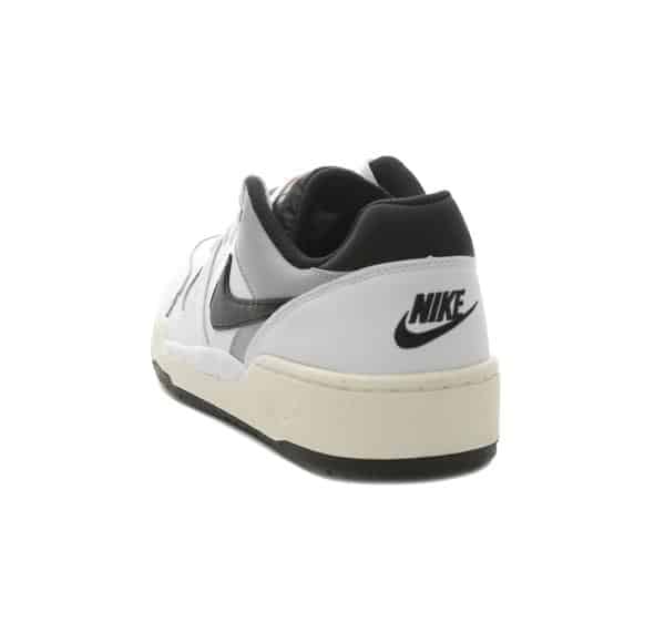 Nike Full Force Low Erkek Spor Ayakkabı Beyaz Nike Full Force Low Erkek Spor Ayakkabı Beyaz