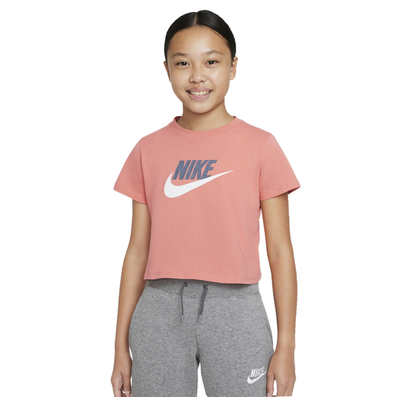 Nike G Nsw Tee Crop Futura Çocuk T-Shirt Pembe Nike G Nsw Tee Crop Futura Çocuk T-Shirt Pembe