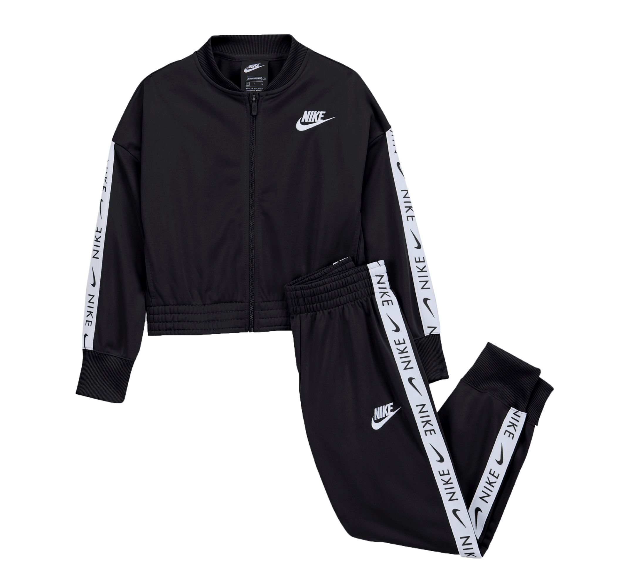 Evet K r k Izolat Nike Esofman Takimi Ekipman an Fark