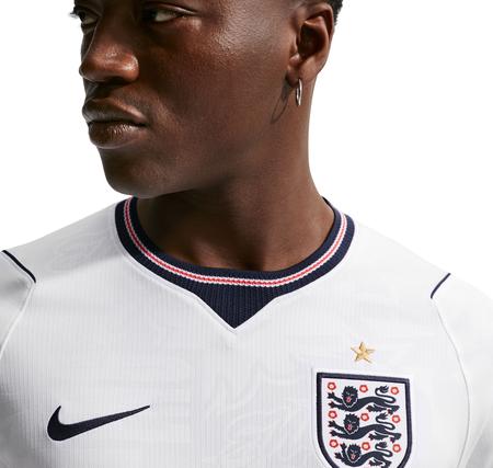 Nike İngiltere İç Saha Erkek Forma Beyaz