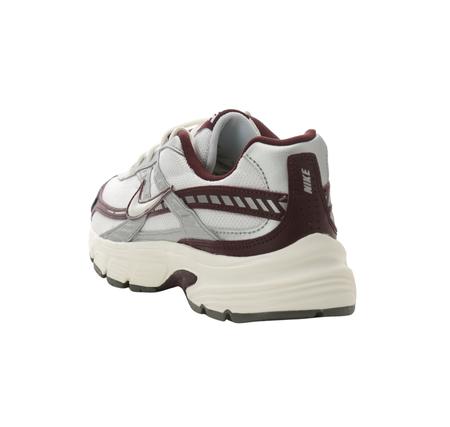 Nike Initiator Kadın Spor Ayakkabı Beyaz