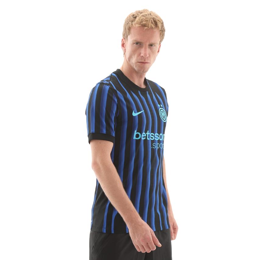 Nike Inter Milan 2025-26 Maç İç Saha Erkek Forma Siyah Nike Inter Milan 2025-26 Maç İç Saha Erkek Forma Siyah