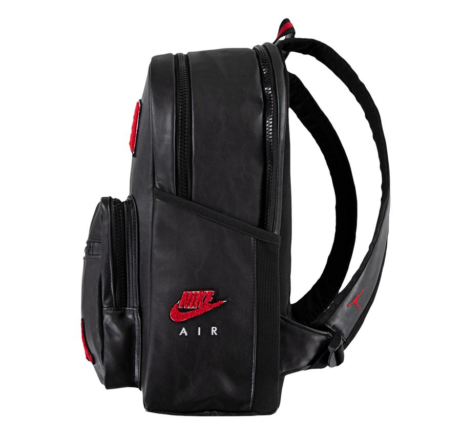 Nike Jam Borough Varsıty Backpack Sırt Çantası Siyah Nike Jam Borough Varsıty Backpack Sırt Çantası Siyah