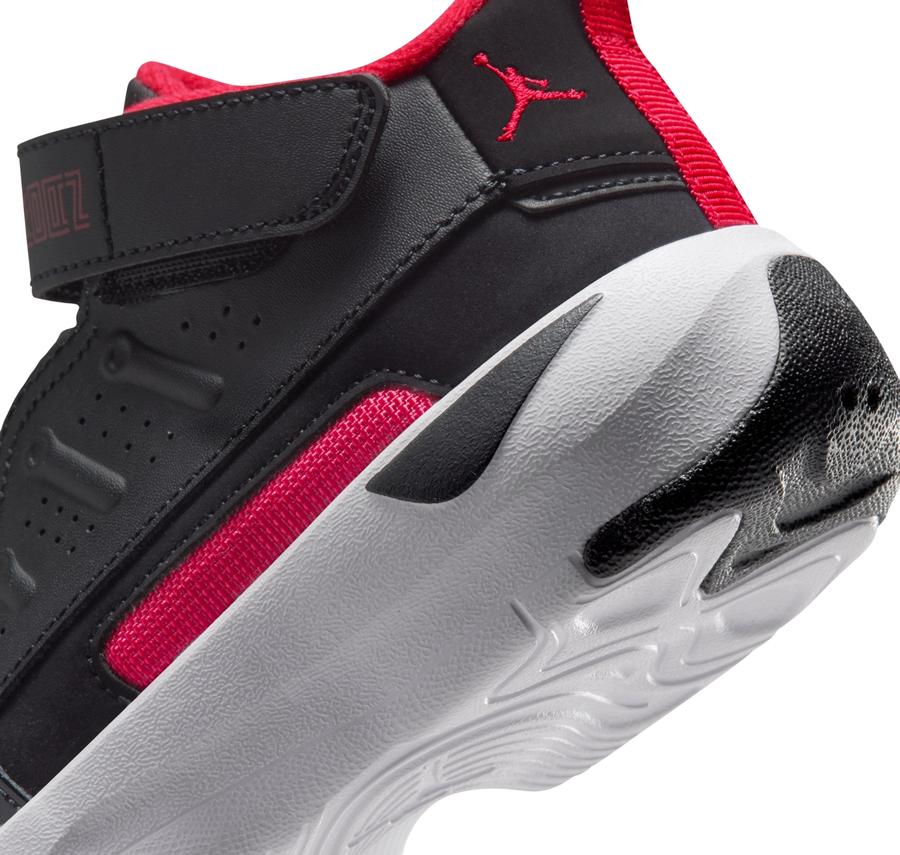 Nike Jordan Max Aura 7 Çocuk Spor Ayakkabı Nike Jordan Max Aura 7 Çocuk Spor Ayakkabı