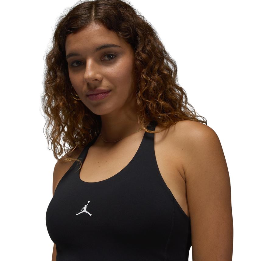 Nike Jordan Sport Kadın T-Shirt Nike Jordan Sport Kadın T-Shirt