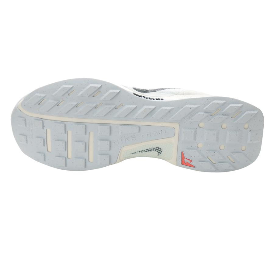 Nike Beyaz Nike Juniper TRAIL 3