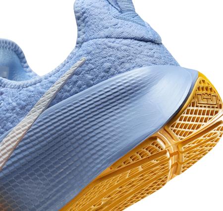 Nike Lebron Tr 1 Erkek Spor Ayakkabı
