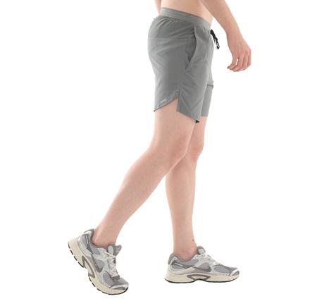 Nike M Nk Df Strıde 7In Bf Shrt Erkek Şort Ve Kapri Gri Nike M Nk Df Strıde 7In Bf Shrt Erkek Şort Ve Kapri Gri