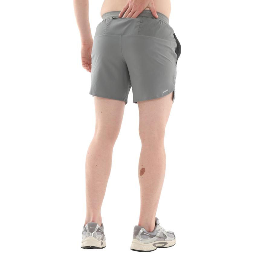 Nike M Nk Df Strıde 7In Bf Shrt Erkek Şort Ve Kapri Gri Nike M Nk Df Strıde 7In Bf Shrt Erkek Şort Ve Kapri Gri