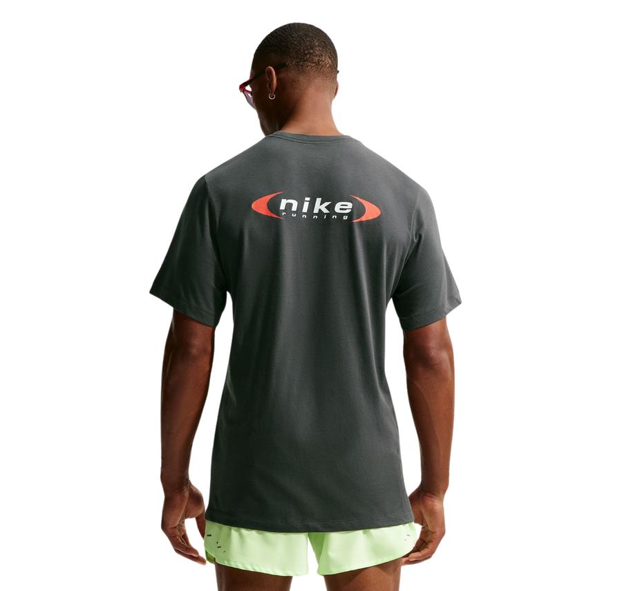 Nike M Nk Df Tee Std Retro Run Nrg Erkek T-Shirt Nike M Nk Df Tee Std Retro Run Nrg Erkek T-Shirt
