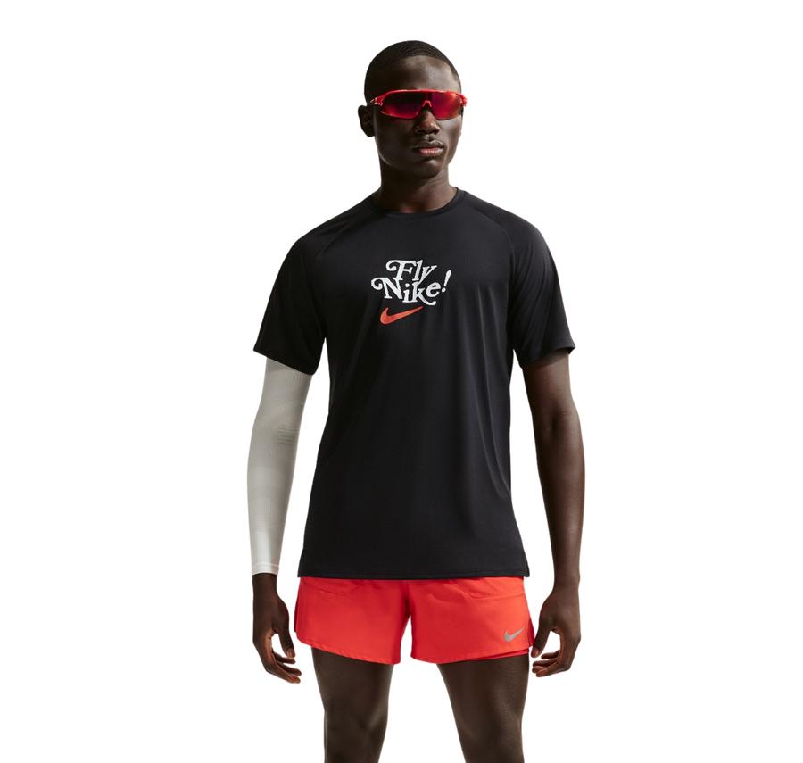 Nike M Nk Dfadv Fly Strıde Ss Erkek T-Shirt Nike M Nk Dfadv Fly Strıde Ss Erkek T-Shirt