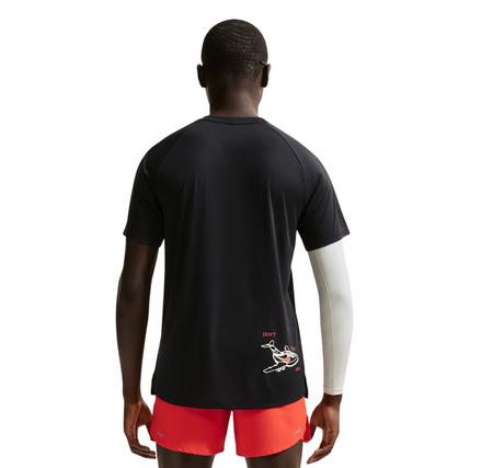 Nike M Nk Dfadv Fly Strıde Ss Erkek T-Shirt