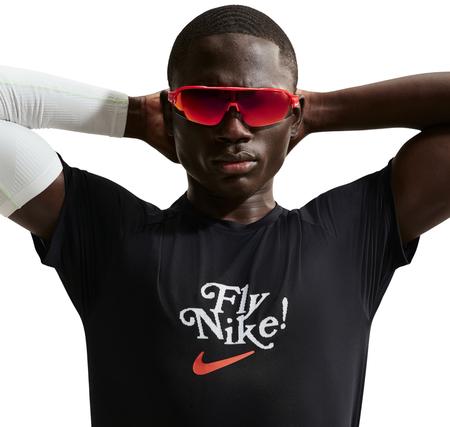 Nike M Nk Dfadv Fly Strıde Ss Erkek T-Shirt
