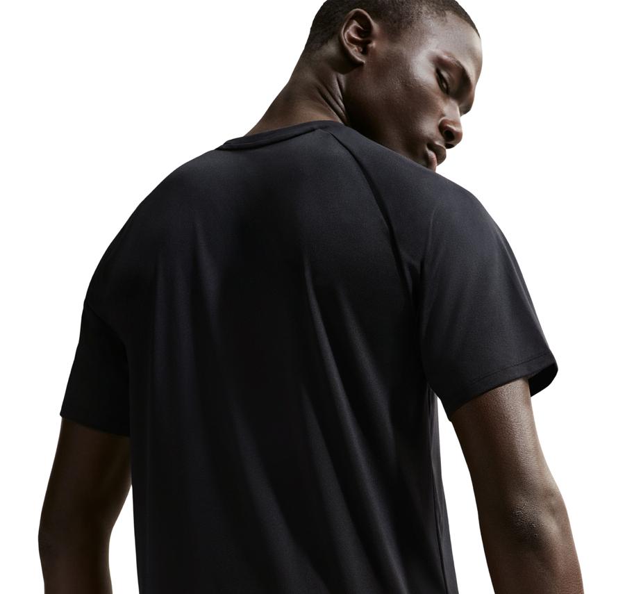 Nike M Nk Dfadv Fly Strıde Ss Erkek T-Shirt Nike M Nk Dfadv Fly Strıde Ss Erkek T-Shirt