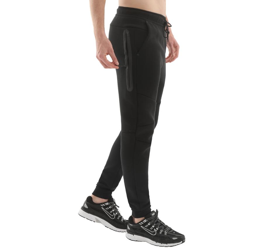 Nike M Nk Tch Flc Jggr Erkek Eşofman Altı Siyah Nike M Nk Tch Flc Jggr Erkek Eşofman Altı Siyah