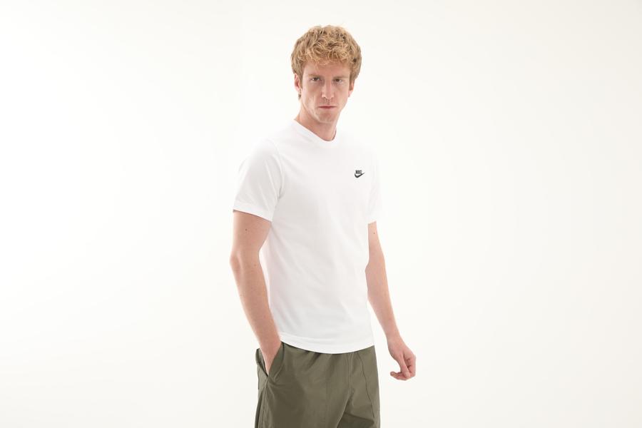 Nike M Nsw Club Tee Erkek T-Shirt Beyaz Nike M Nsw Club Tee Erkek T-Shirt Beyaz