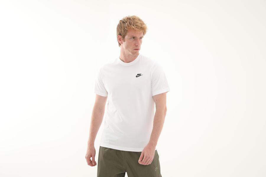 Nike M Nsw Club Tee Erkek T-Shirt Beyaz Nike M Nsw Club Tee Erkek T-Shirt Beyaz