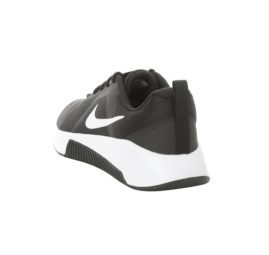 Nike Mc Trainer 3 Erkek Spor Ayakkabı Siyah Nike Mc Trainer 3 Erkek Spor Ayakkabı Siyah