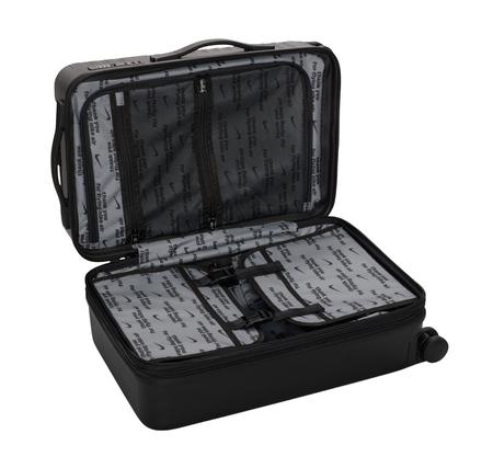 Nike Nk 22In Hardshell Luggage Valiz Siyah Nike Nk 22In Hardshell Luggage Valiz Siyah