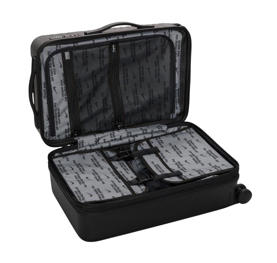 Nike Nk 22In Hardshell Luggage Valiz Siyah Nike Nk 22In Hardshell Luggage Valiz Siyah