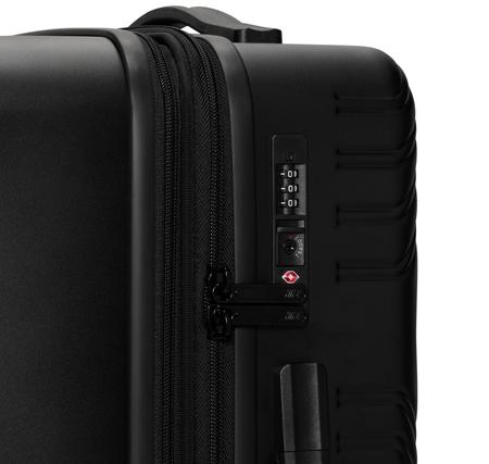 Nike Nk 22In Hardshell Luggage Valiz Siyah Nike Nk 22In Hardshell Luggage Valiz Siyah