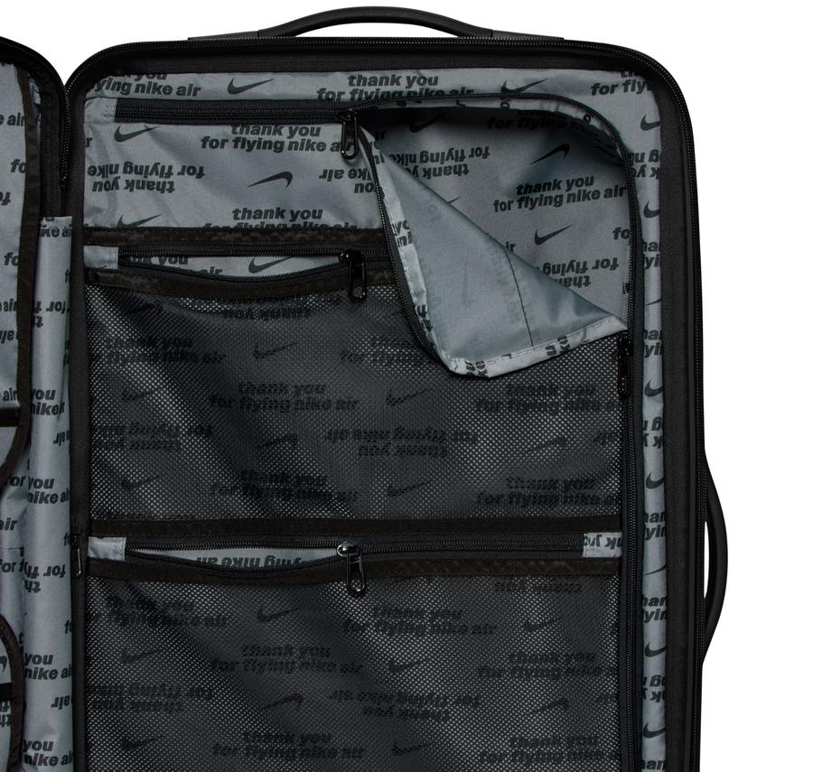 Nike Nk 26In Hardshell Luggage Valiz Siyah Nike Nk 26In Hardshell Luggage Valiz Siyah