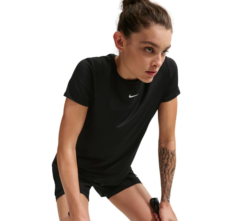 Nike One Classic Kadın T-Shirt Siyah Nike One Classic Kadın T-Shirt Siyah