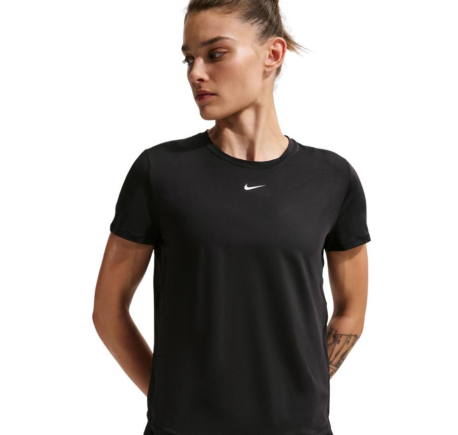 Nike One Classic Kadın T-Shirt Siyah Nike One Classic Kadın T-Shirt Siyah