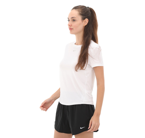 Nike One Classic Kadın T-Shirt Beyaz