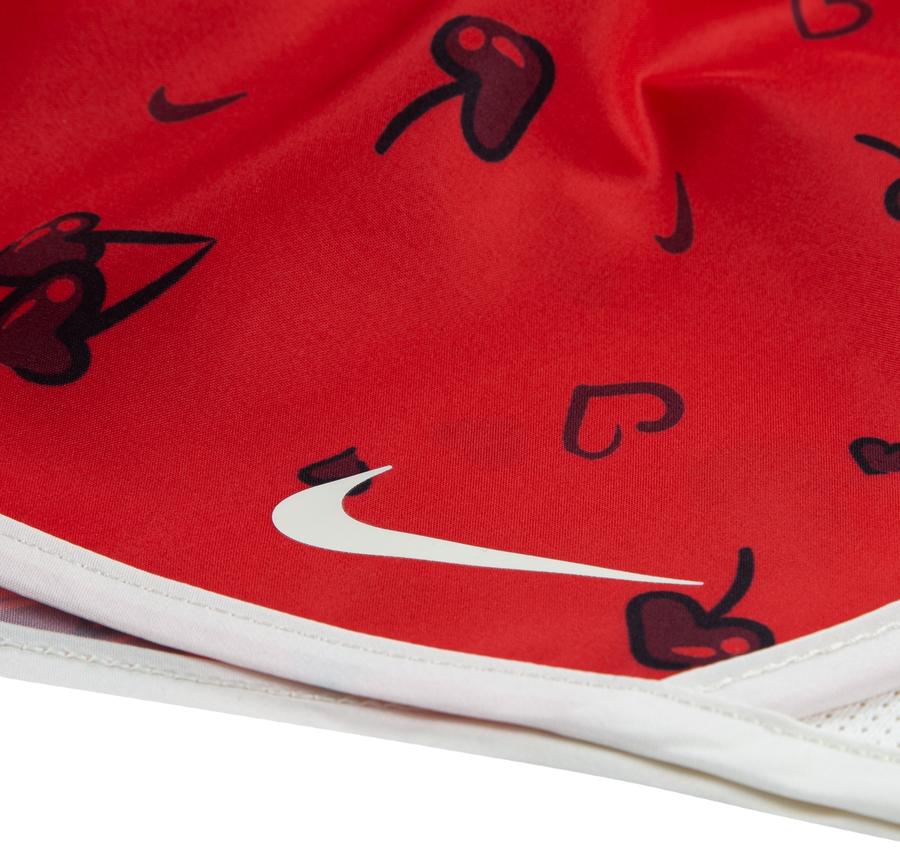 Nike Performans Nkg Cherry Nıke Aop Tempo Çocuk T-Shirt Beyaz Nike Performans Nkg Cherry Nıke Aop Tempo Çocuk T-Shirt Beyaz