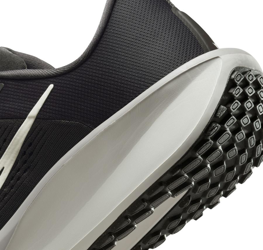 Nike Quest 6 Erkek Spor Ayakkabı Nike Quest 6 Erkek Spor Ayakkabı