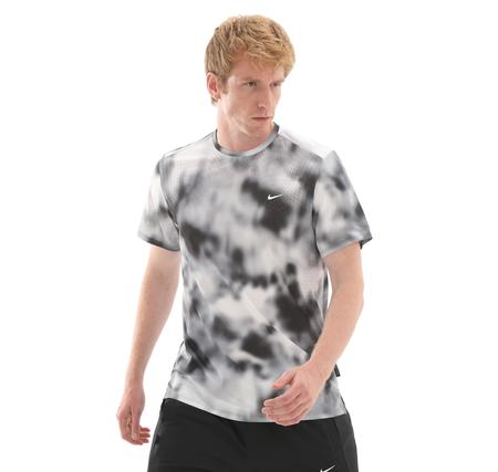 Nike Running Division Breathe Erkek T-Shirt Beyaz