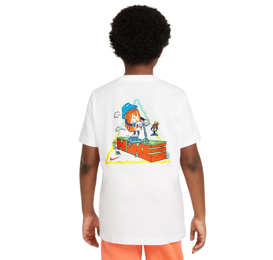 Nike Sportswear Çocuk T-Shirt Beyaz Nike Sportswear Çocuk T-Shirt Beyaz