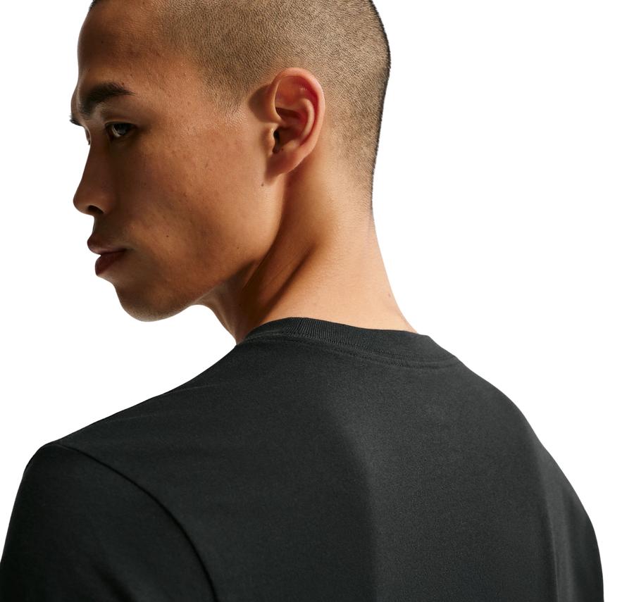 Nike Sportswear Erkek T-Shirt Siyah Nike Sportswear Erkek T-Shirt Siyah