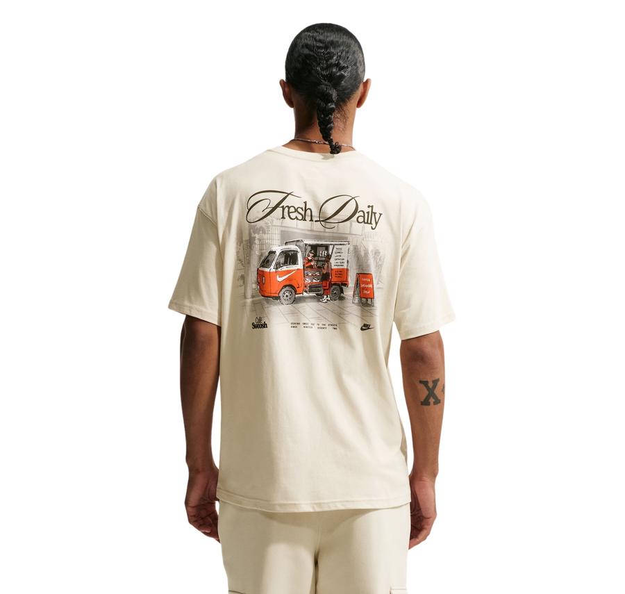 Nike Sportswear Erkek T-Shirt Nike Sportswear Erkek T-Shirt